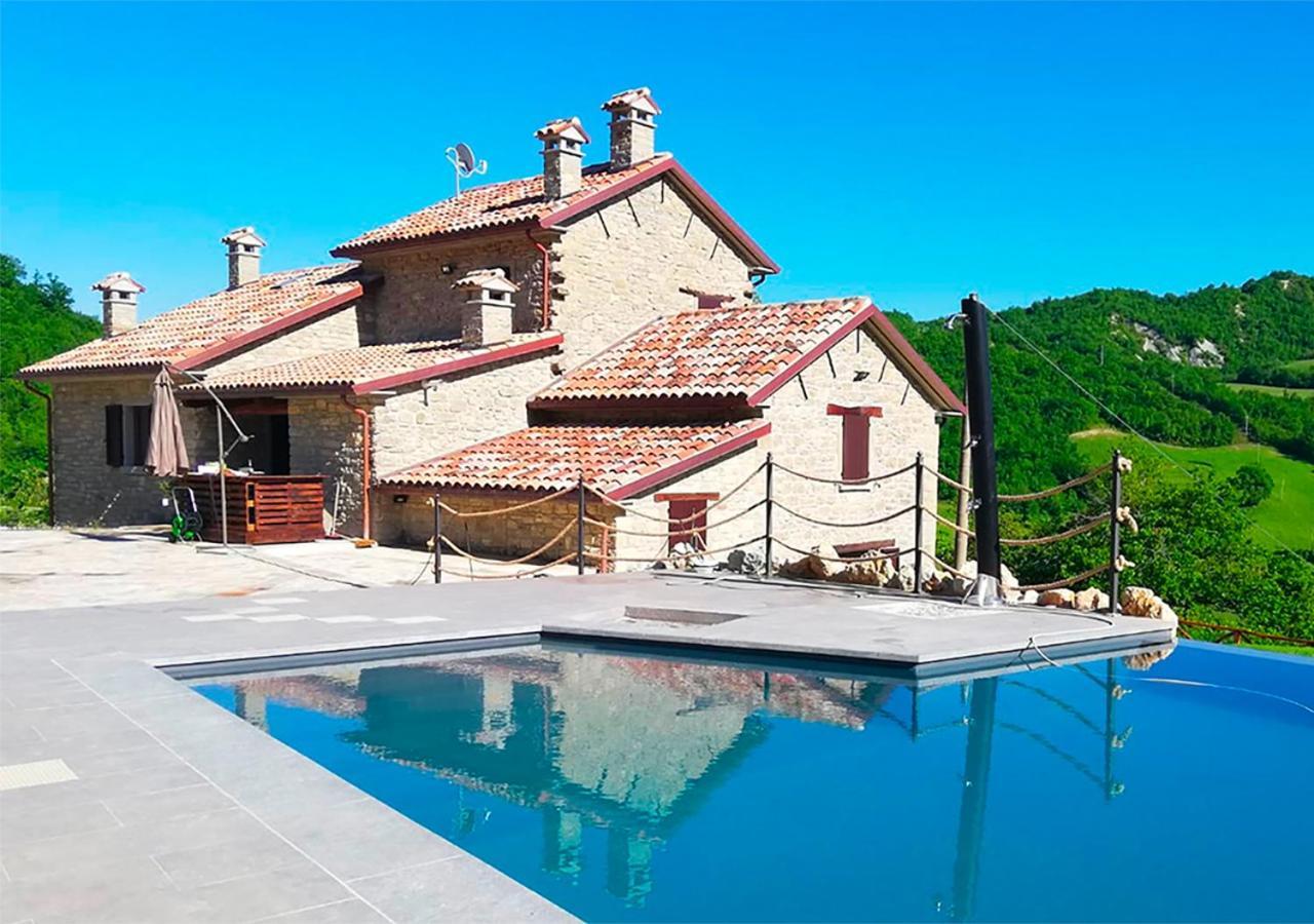 Agriturismo Il Cornio Sarsina Bagian luar foto